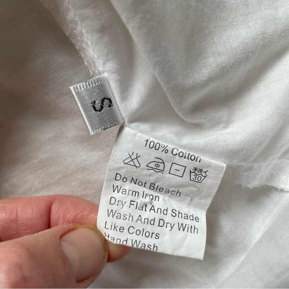 White short sleeved blouse with frilly front - Picture 7 of 8